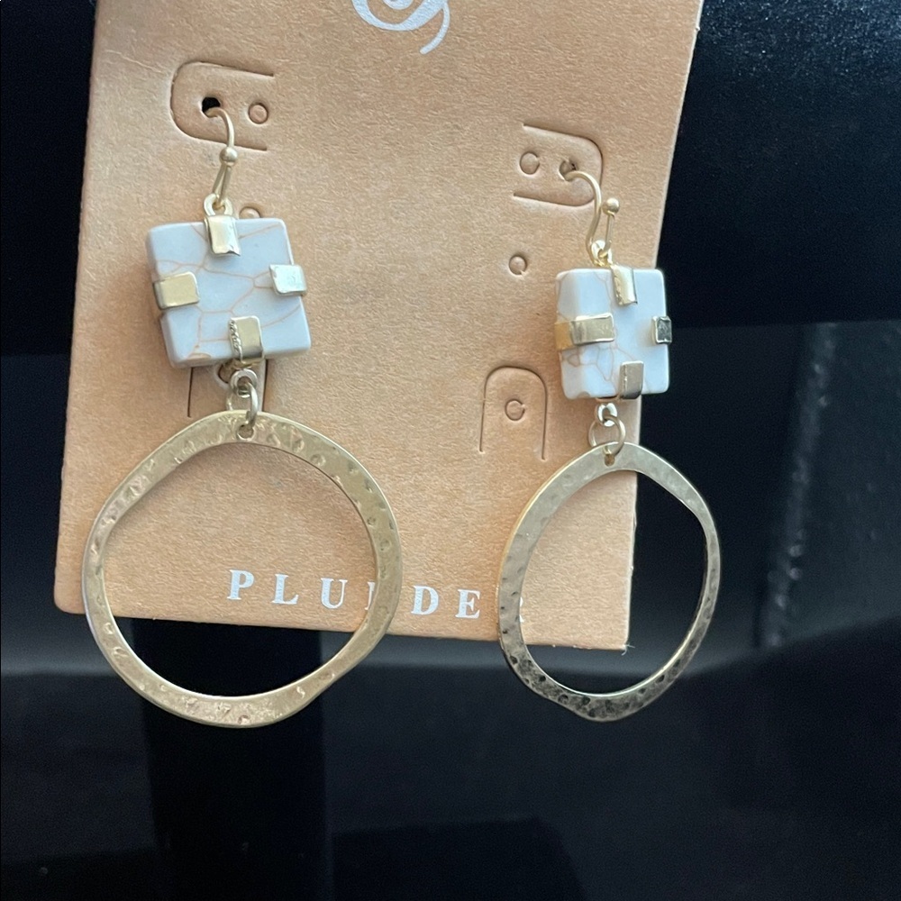 Plunder Gold Tone Earring Collection - Picture 4 of 8